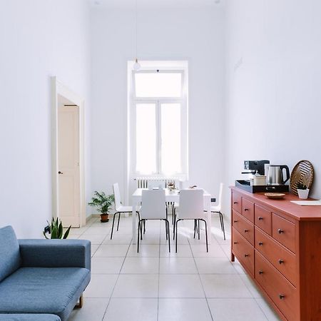 Pangea E Panthalassa B&B Лече Екстериор снимка